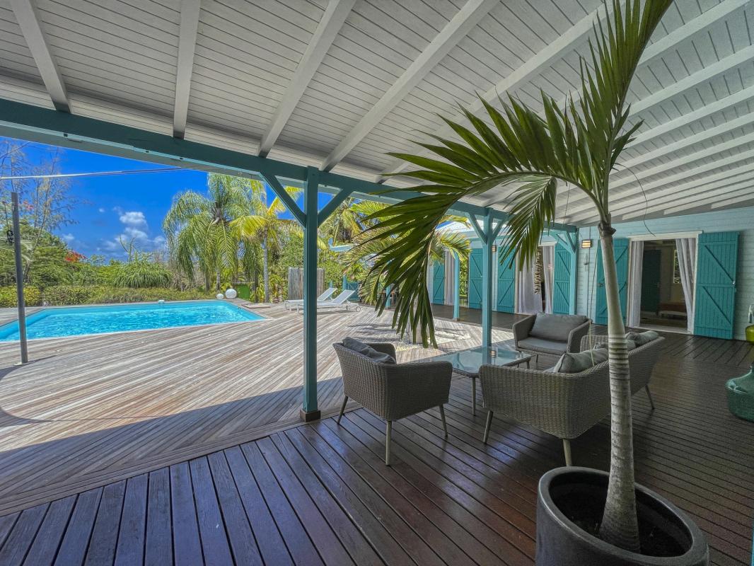 Location villa Guadeloupe 12 personnes avec piscine